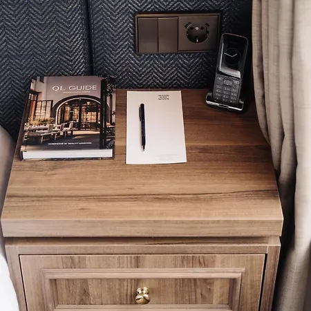 فندق 717 أمستردام